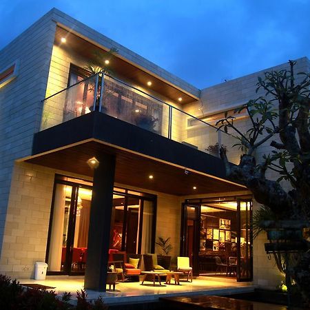 D Green Villa Lembang Chambre photo