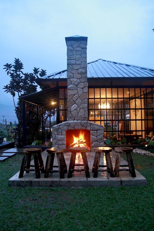 D Green Villa Lembang Chambre photo