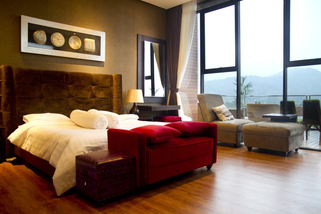 D Green Villa Lembang Chambre photo